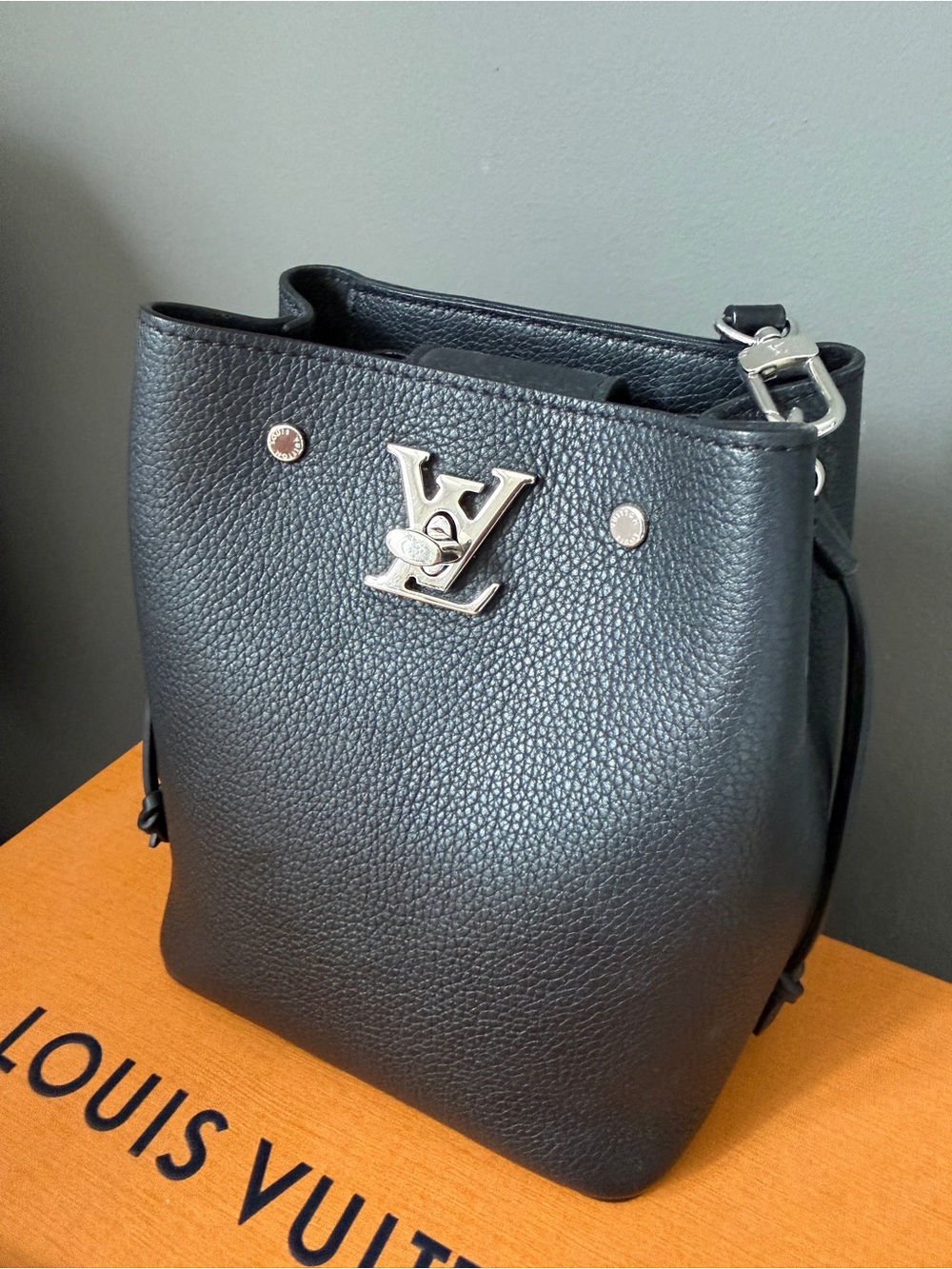 Louis Vuitton Black Nano Lockme Bucket M68709